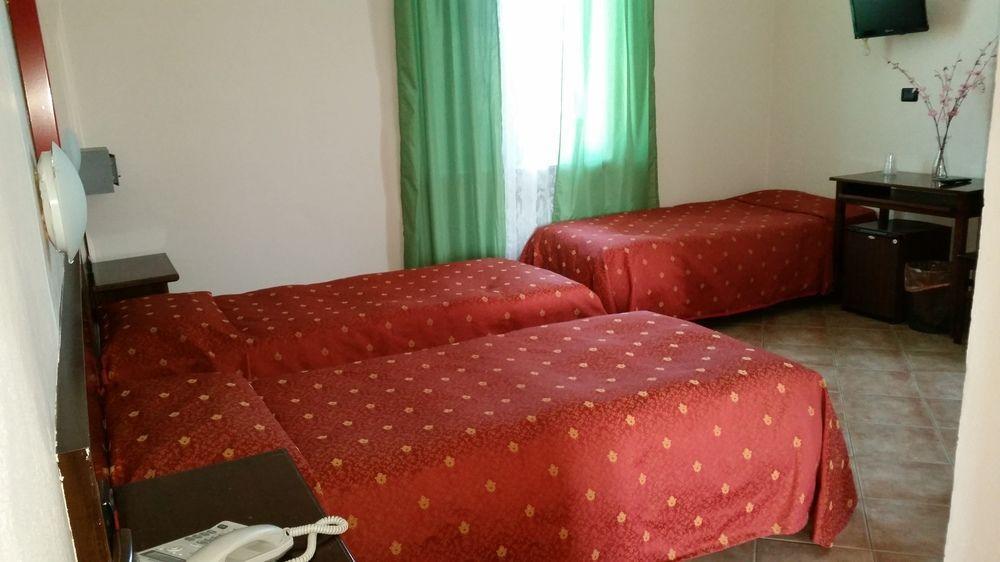 Hotel La Pendola Ozzero ภายนอก รูปภาพ