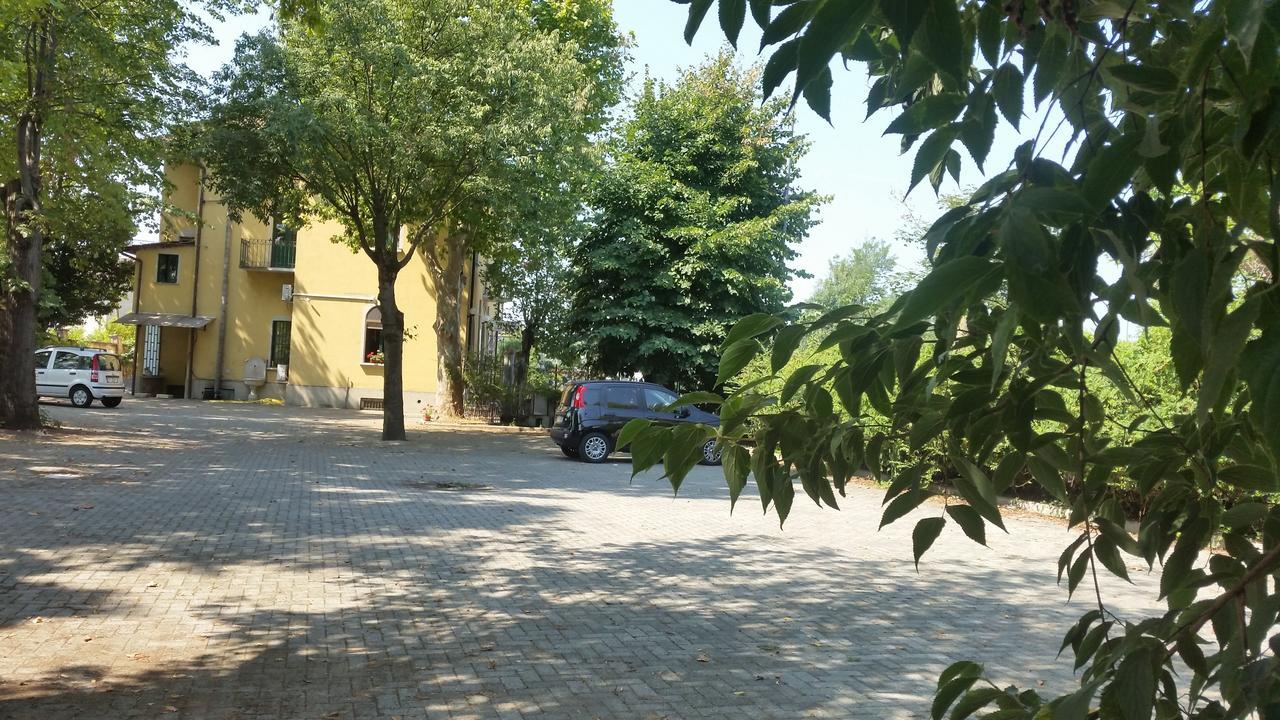 Hotel La Pendola Ozzero ภายนอก รูปภาพ